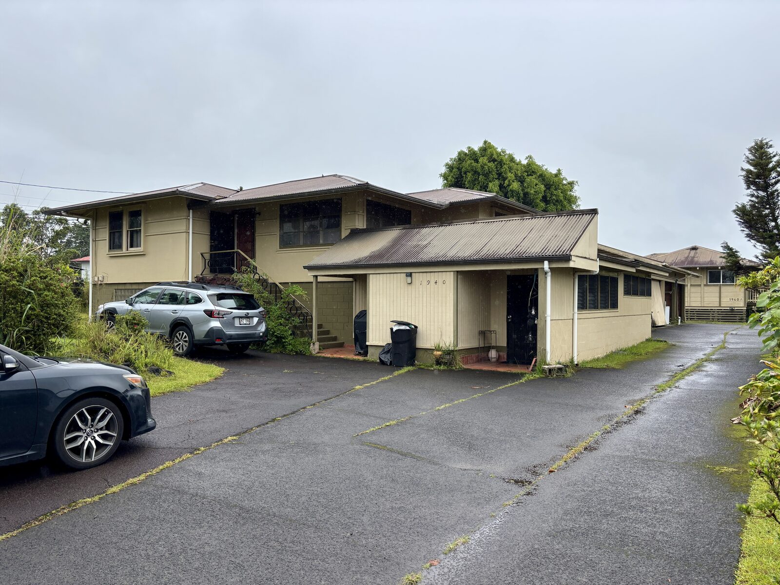 1940 Kaumana Dr, Hilo